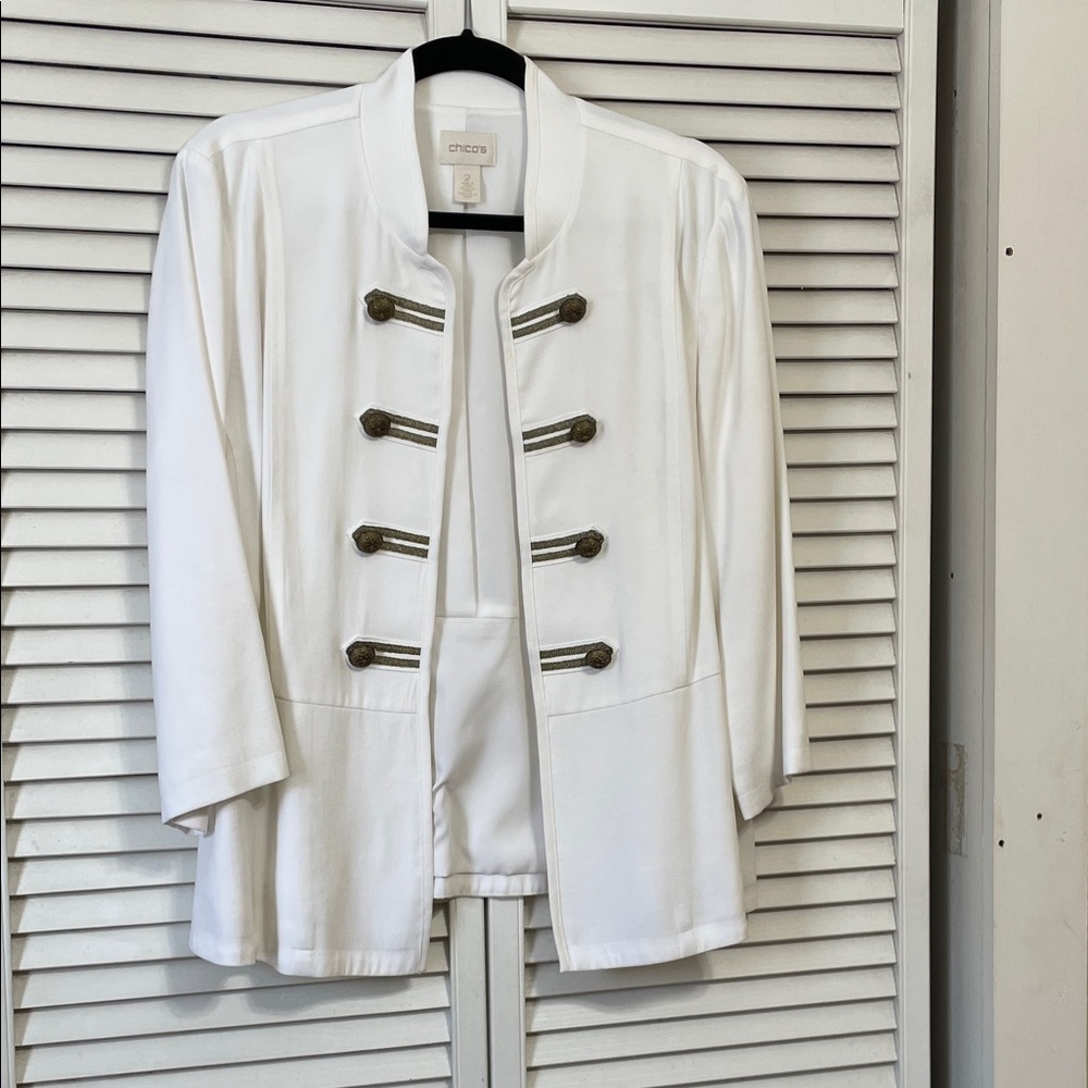 Chico's Elegant White Blazer with Gold Accents